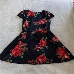Black with red roses formal dress!
